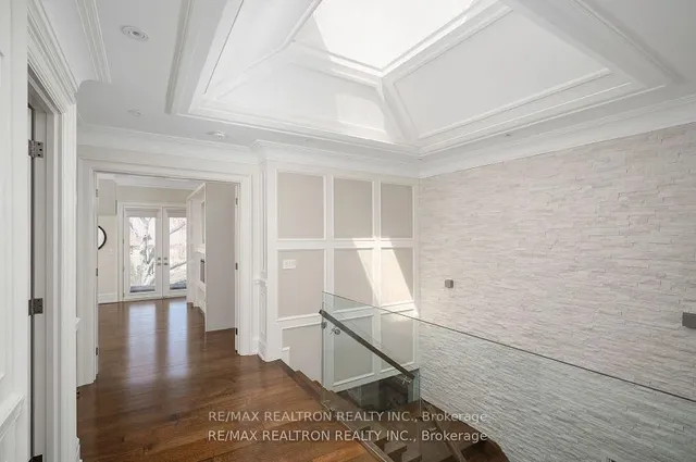 Additional image 33 of 86 Hillcrest Ave