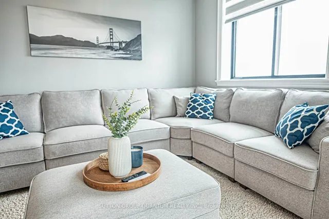 Additional image 11 of 3559 Eglinton Ave Unit 1607