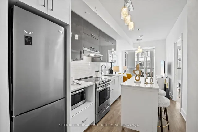 Additional image 7 of 188 Fairview Mall Dr Unit 915
