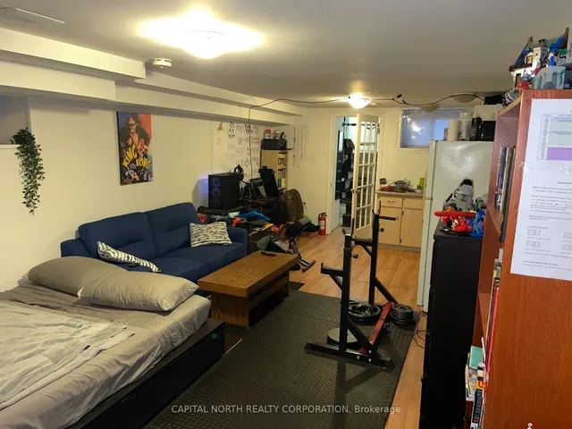 Additional image 27 of 1035 Dovercourt Rd