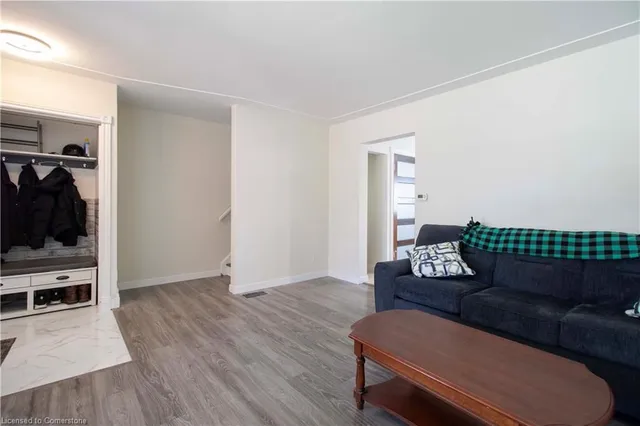 Additional image 7 of 187 Clover Pl