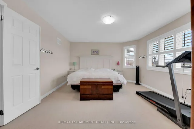 Additional image 27 of 56 Nanaimo Cres