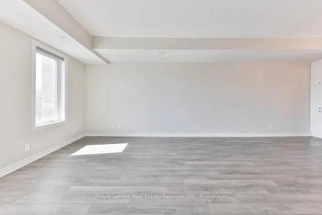 Additional image 7 of 3580 Lake Shore Blvd Unit 14