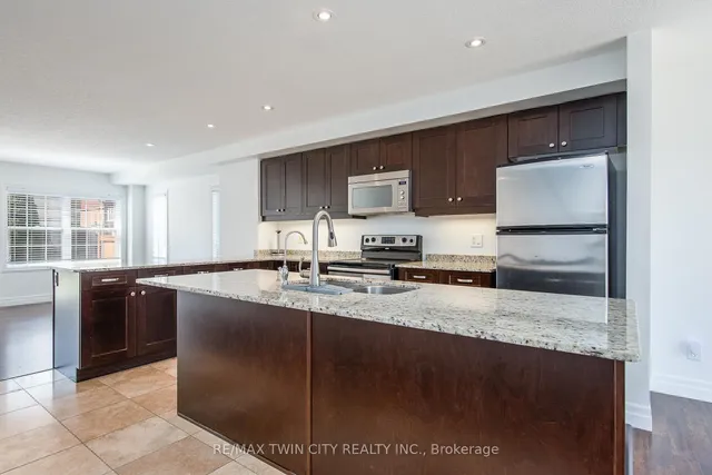 Additional image 16 of 45 Woolwich St