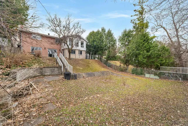 Additional image 27 of 94 Windhill Cres