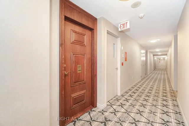 Additional image 6 of 8 Pemberton Ave Unit LPH09