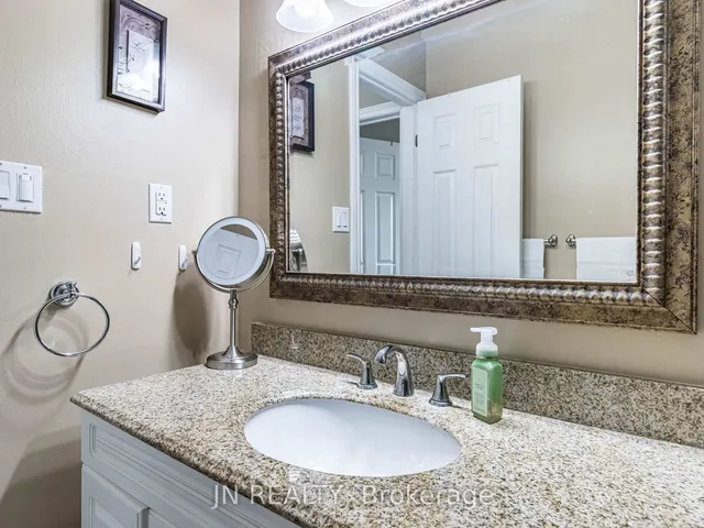 Additional image 31 of 79 Foster Cres Unit 79