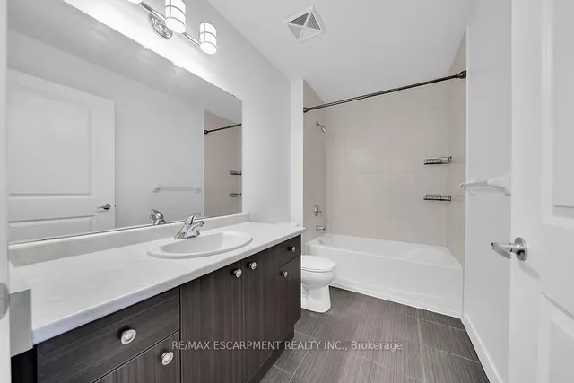 Additional image 23 of 5317 Upper Middle Rd Unit 332