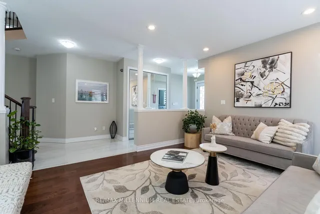 Additional image 9 of 62 Dunvegan Cres