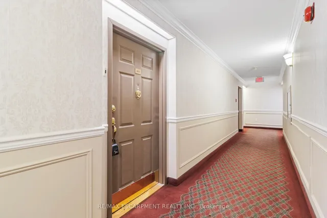 Additional image 5 of 5070 Pinedale Ave Unit 302