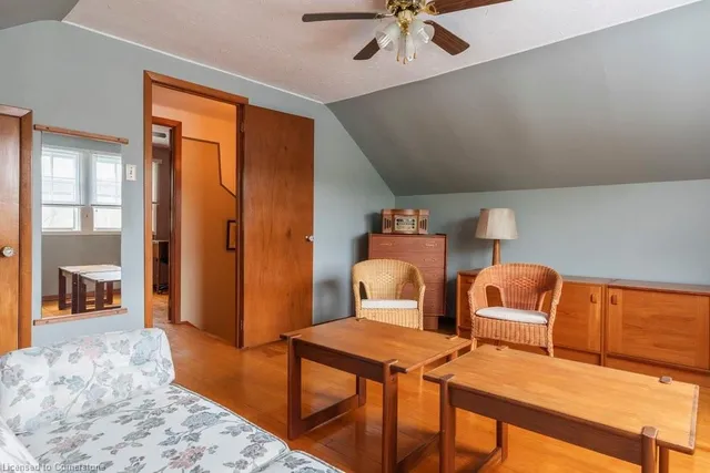 Additional image 37 of 101 Head St