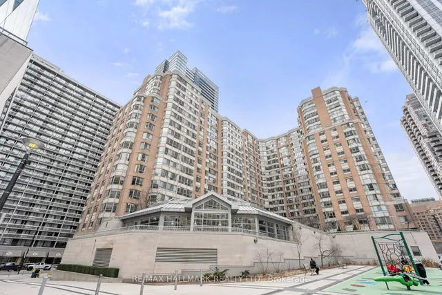 Additional image 20 of 44 Gerrard St Unit PH08