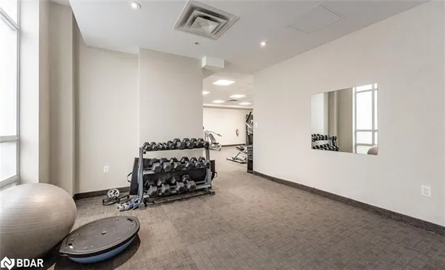 Additional image 36 of 81 Robinson St Unit 1104