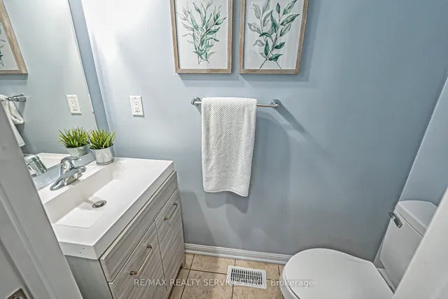 Additional image 24 of 38 Arkwright Dr