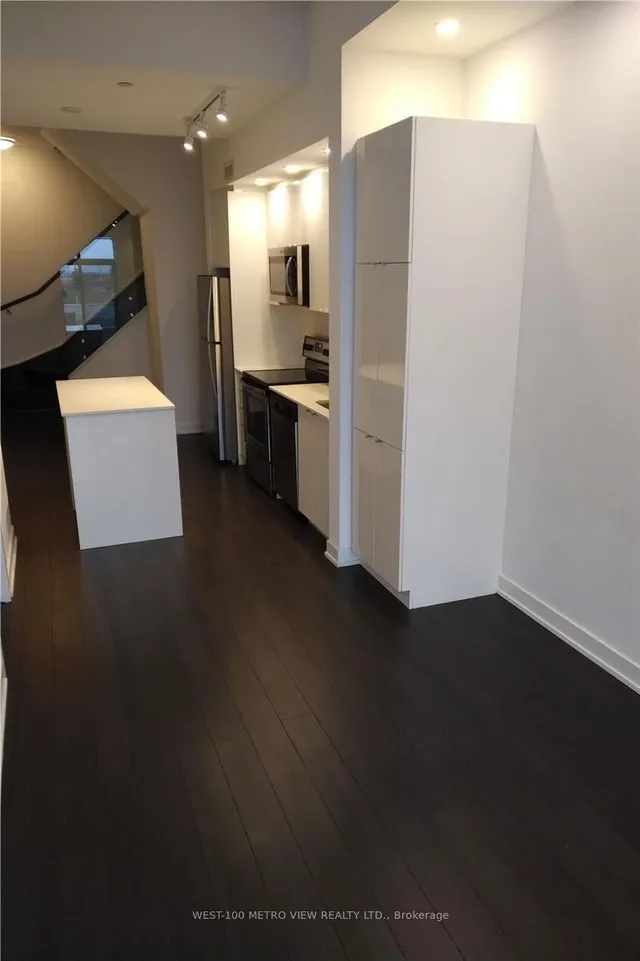 Additional image 7 of 5240 Dundas St Unit B208