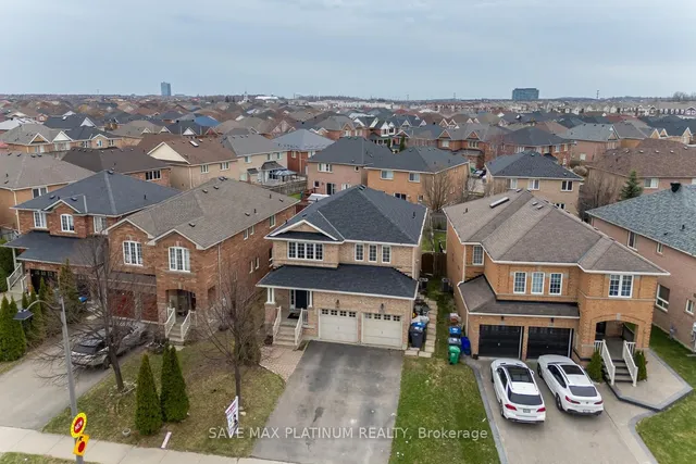 Additional image 34 of 98 Crown Victoria Dr