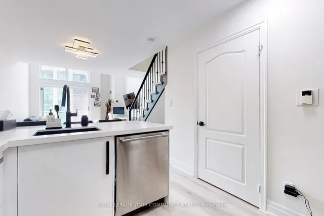 Additional image 11 of 188 Doris Ave Unit 1514