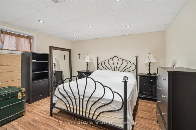 Additional image 18 of 169 Carlaw Ave