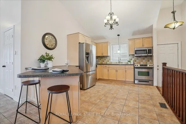 Additional image 21 of 32 Sonoma Lane