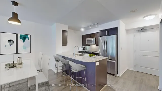 35 Bastion St Unit 1115