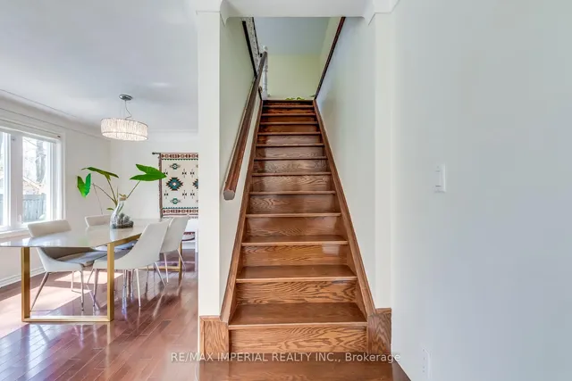 Additional image 29 of 2048 Devon Rd