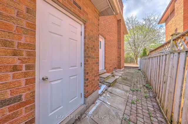 Additional image 29 of 2042 Golden Briar Tr