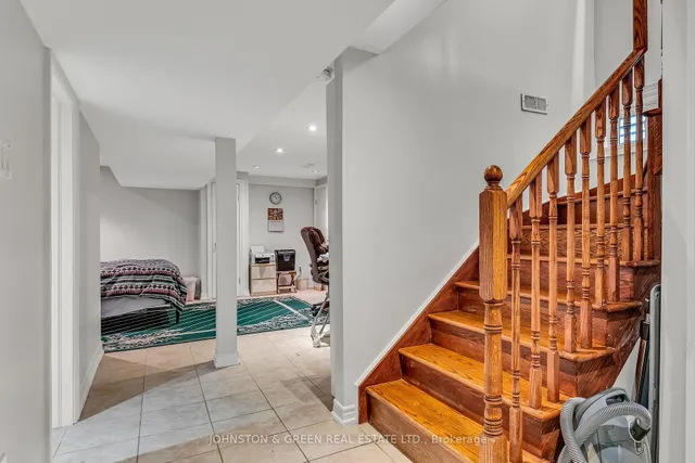 Additional image 39 of 294 Oak Park Ave