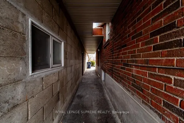 Additional image 9 of 109 Regina Ave