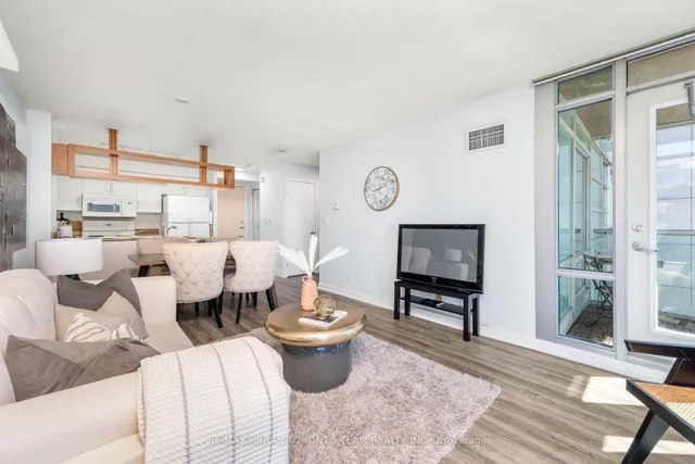 Additional image 3 of 81 Navy Wharf Crt Unit 2909