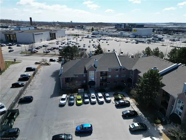 Additional image 18 of 3085 Kingsway Dr Unit 59