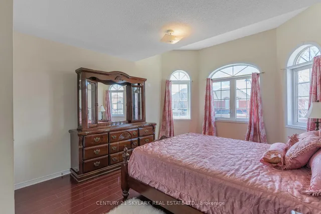 Additional image 26 of 13 Ledgerock Rd