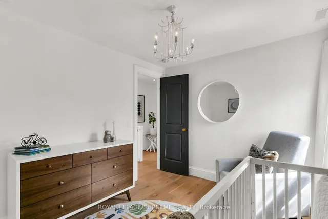 Additional image 29 of 1 Martin Cres