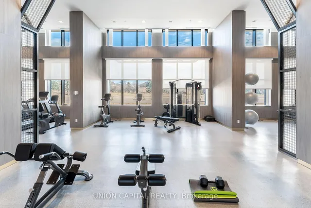 Additional image 22 of 405 Dundas St Unit 114