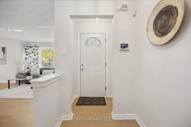 Additional image 3 of 237 Chine Dr