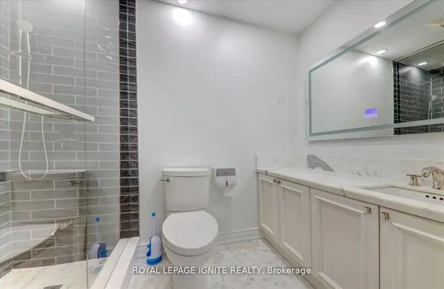 Additional image 22 of 50 Eglinton Ave Unit PH01