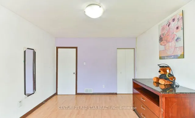 Additional image 25 of 35 Faulkner Cres