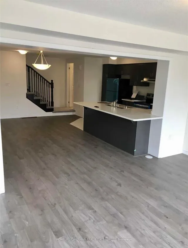 Additional image 3 of 521 Fir Crt