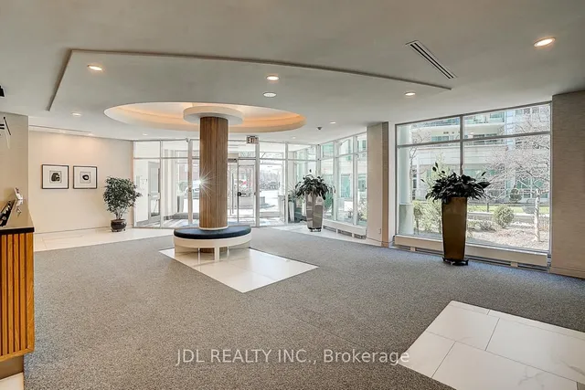 Additional image 29 of 600 Queens Quay Unit 711