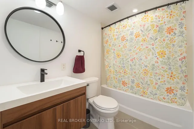 Additional image 14 of 475 The West Mall N/A Unit 717