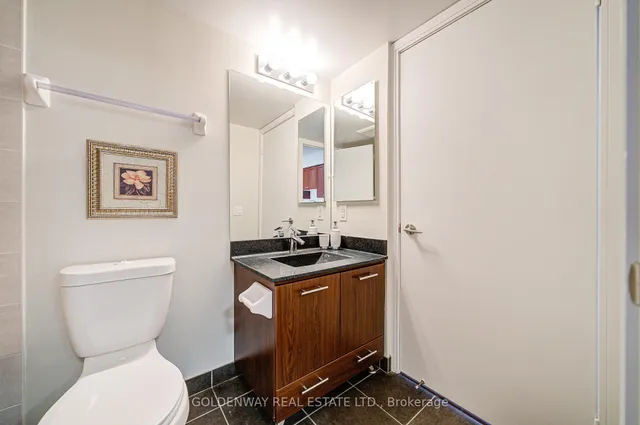 Additional image 20 of 125 Village Green Sq Unit 3701