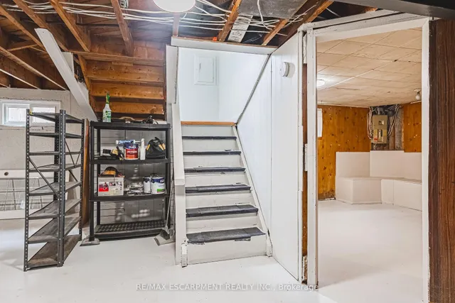 Additional image 16 of 8 Sinclair Crt