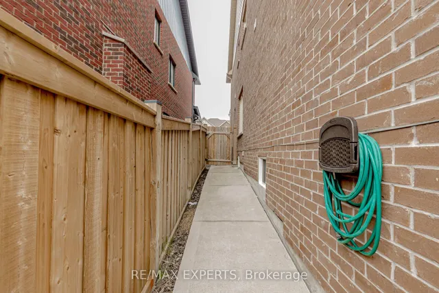 Additional image 40 of 32 Ivor Cres