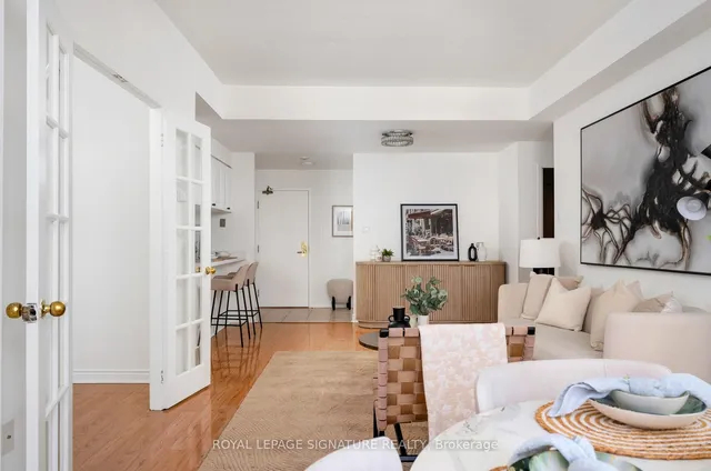 Additional image 25 of 889 Bay St Unit PH4