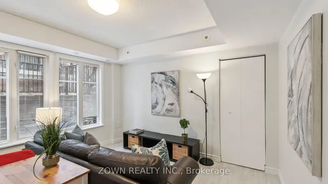 Additional image 5 of 54 East Liberty St Unit 1044