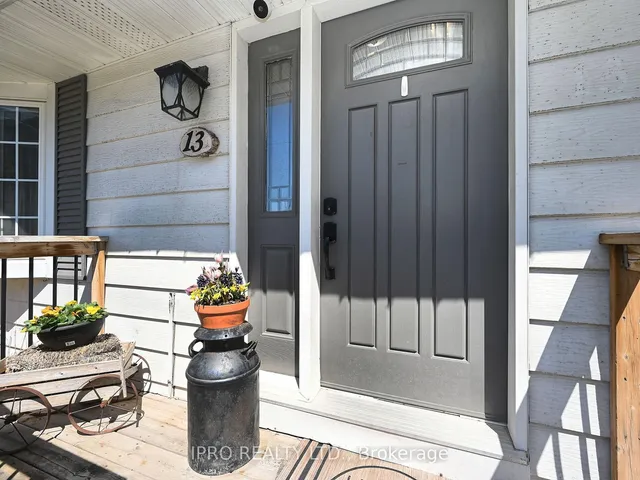 Additional image 5 of 13 Avon Park Dr