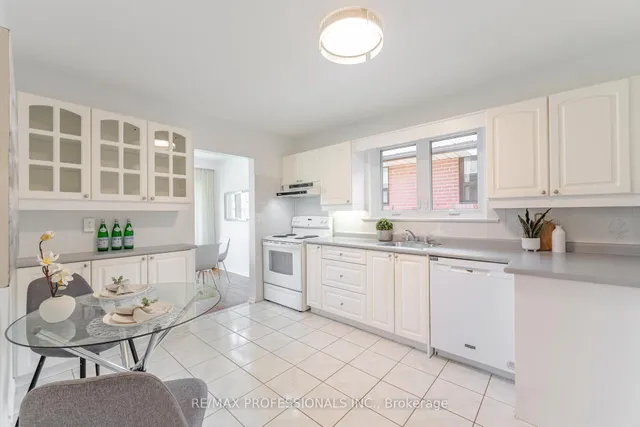 Additional image 12 of 36 Templar Dr