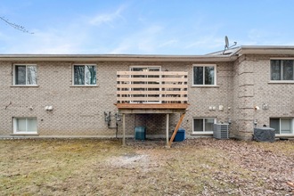 Additional image 5 of 107 Farran Dr