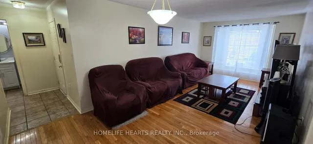 Additional image 4 of 35 Triple Crown Dr