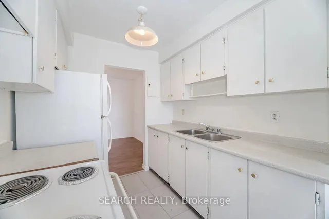 Additional image 16 of 1625 Bloor St Unit 1118