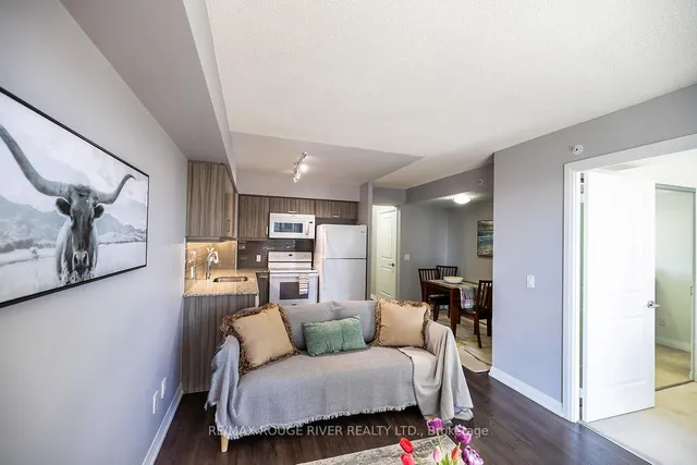 Additional image 16 of 30 Meadowglen Pl Unit 1208